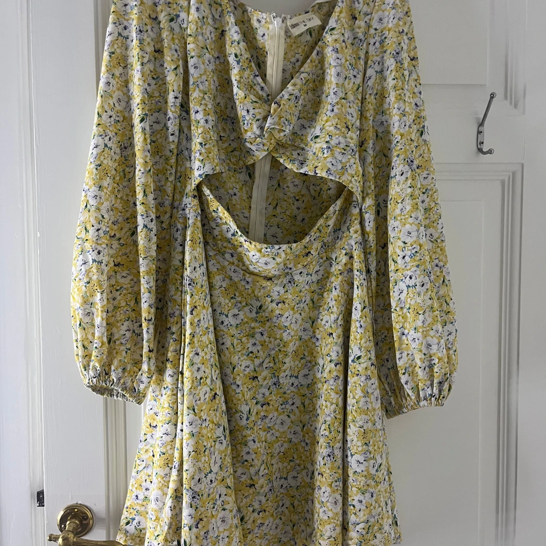 Blommig klänning från Kiss The Sky - 91