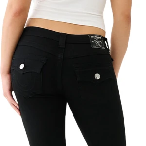 True religion jeans joey - Svarta true religion  jeans i modellen joey. Väldigt bra skick. Skriv för egna bilder.