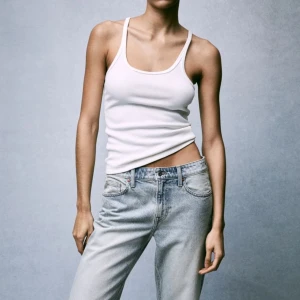 Low waist jeans - Säljer mina super fina low waist jeans från hm🥰