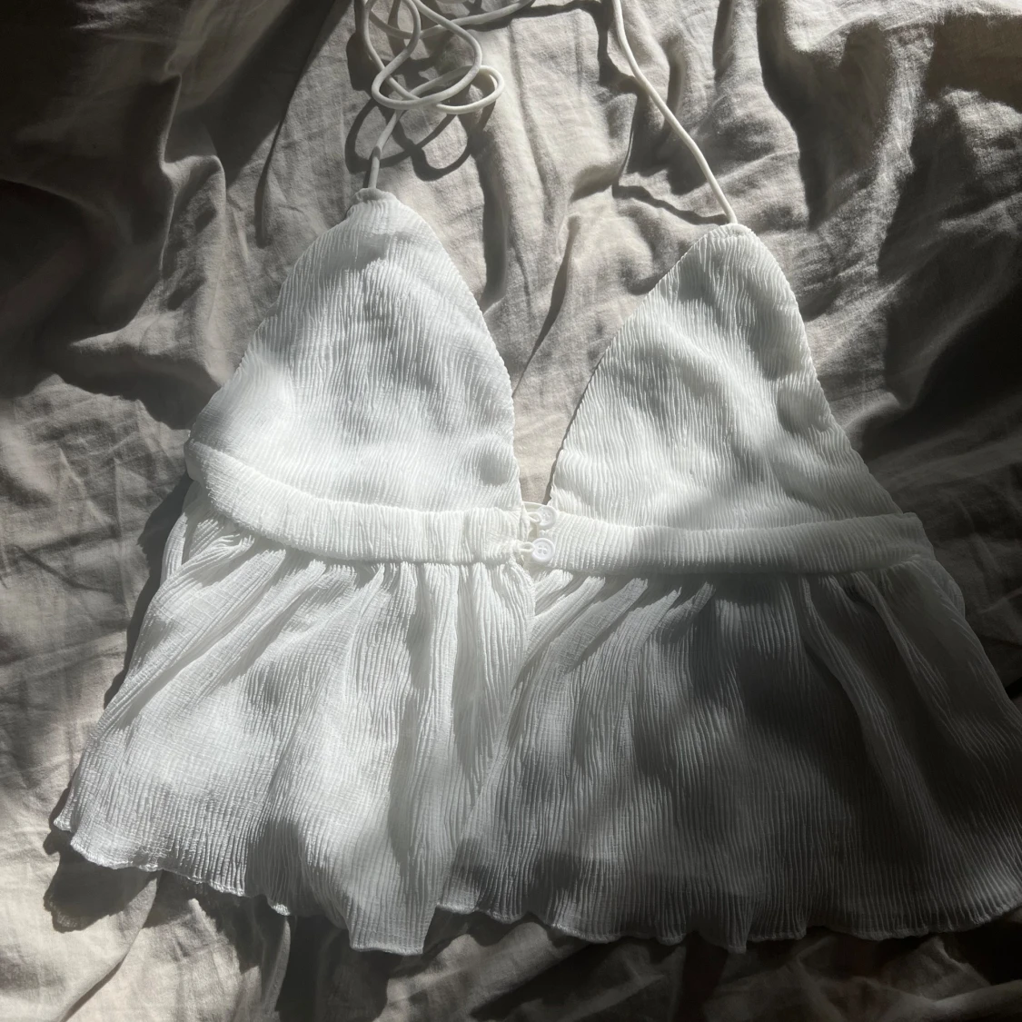 Vit ribbad halterneck topp