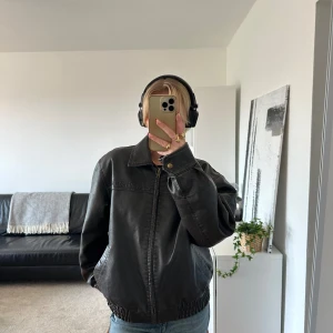 Bdg jacka  - Jacka från bdg jeans, UO. Sparsamt använd 