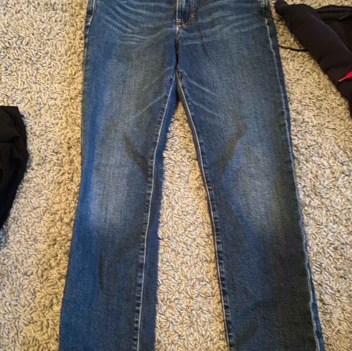 Blå jeans regular fit