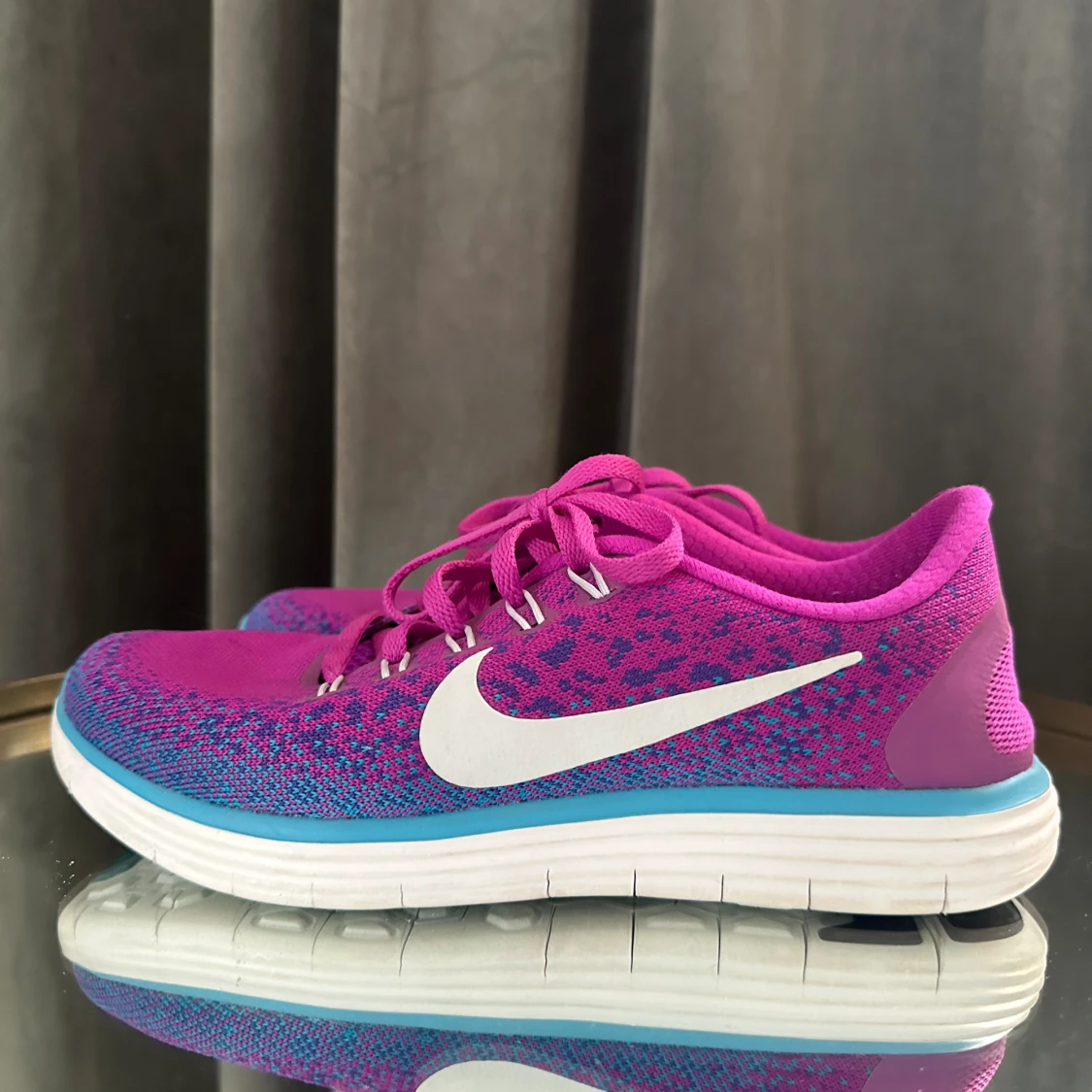 Nike - Run Natural Free & Flexible - 90