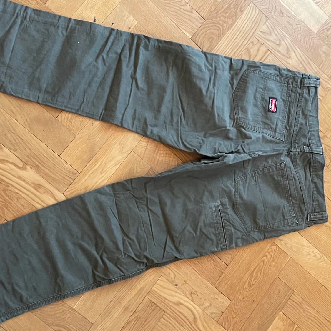 Gröna carpenterpants Wrangler Workwear - 2