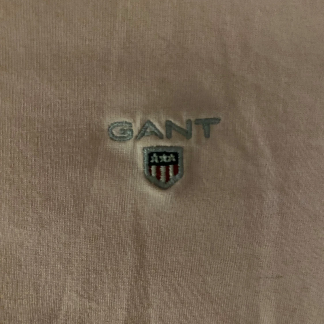 Rosa t-shirt från GANT - 92