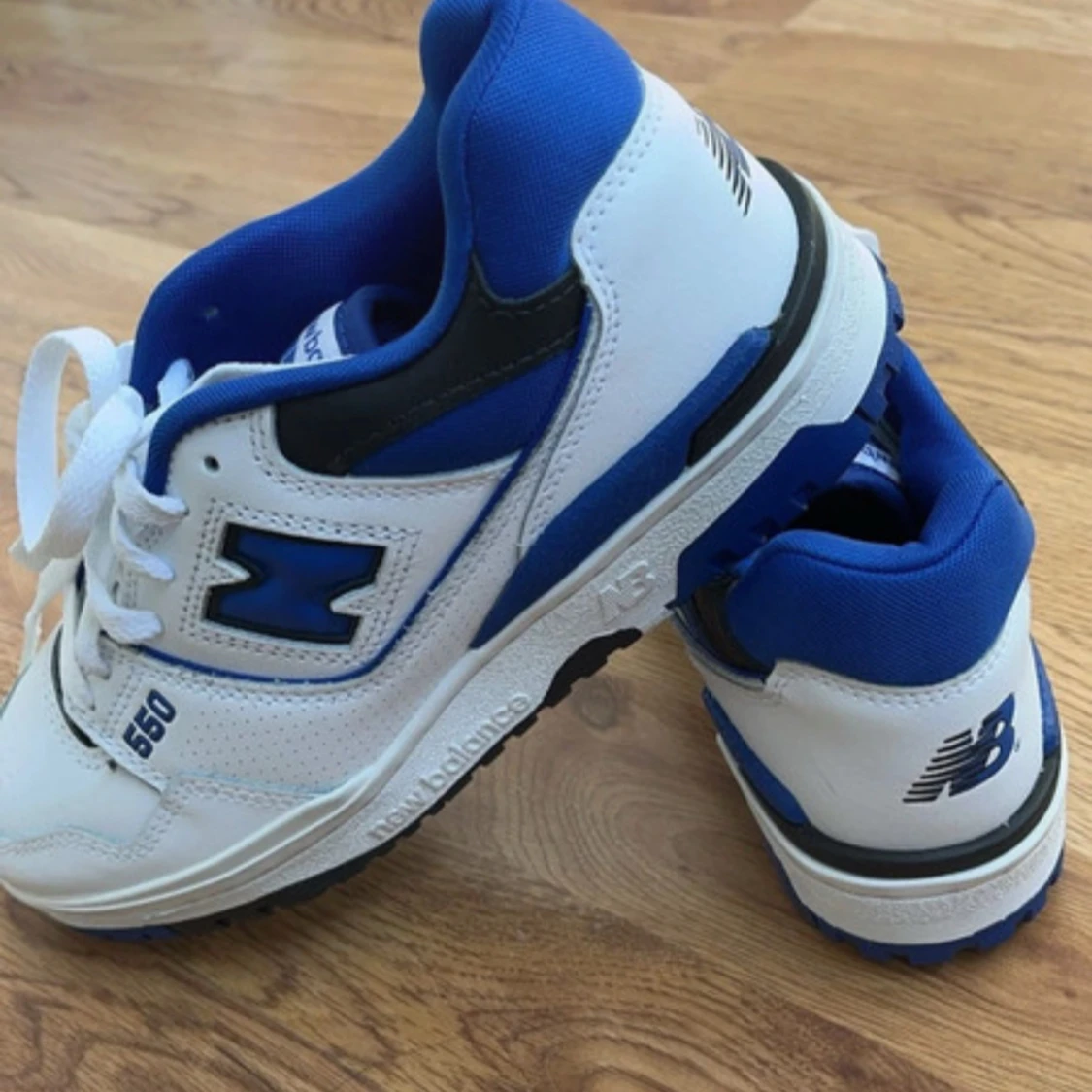 Newbalans 550 blå/vit