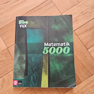 Matematik 5000 3bc VUX - Säljer boken 'Matematik 5000 3bc VUX' från Natur & Kultur. Perfekt för både vuxenutbildning och gymnasiet :) säljer även passande miniräknare separat!