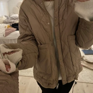 Så fin jacka - Jättefin jacka🤎