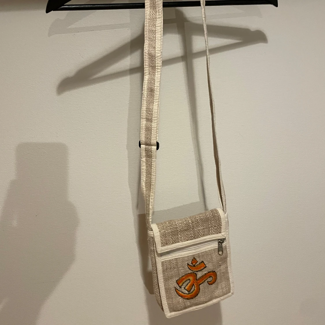 Axelremsväska  - 90