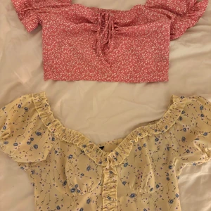 Två crop tops - Strl xs, ny skick