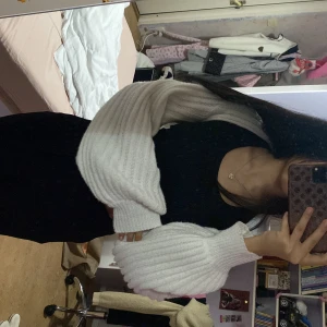 Bolero - gullig stickad bolero!