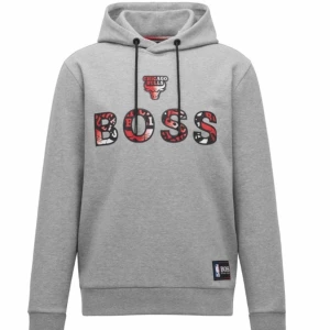 Boss hoodie  - Säljer min boss hoodie då den inte kommer till användning bra skick på den 