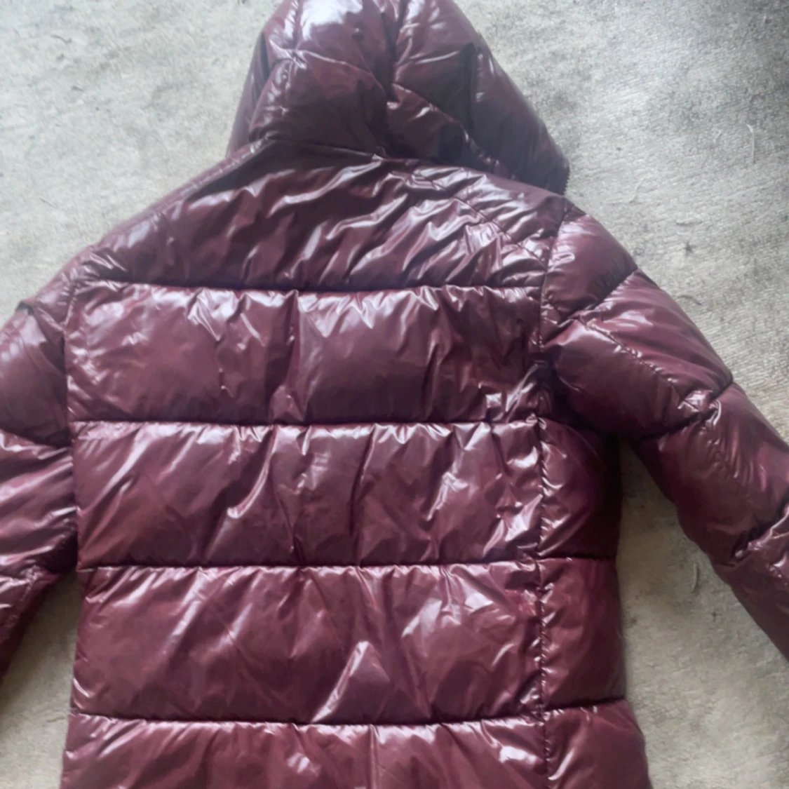 Save the duck jacka - 90