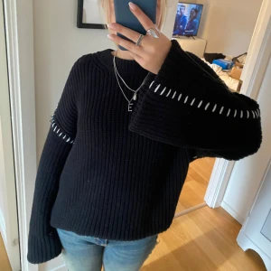 Stickad tröja  - Så snygg stickad tröja! Säljs inte längre😊🙌🏼