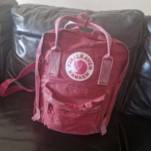 Fjällräven mini - Mini Fjällräven kånken ryggsäck. 