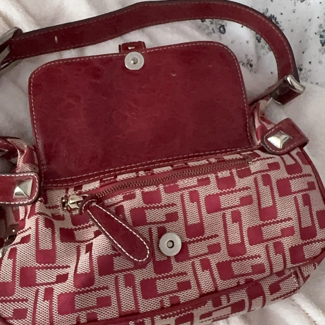 Guess väska vintage - 93