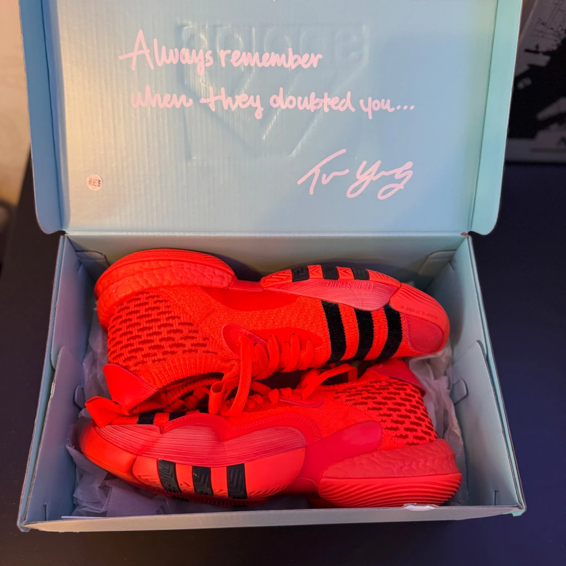 Adidas- Trae Young - 92