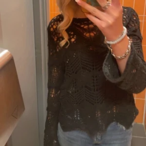 Zara tröja - Säljer pga den inte kommer till användning💞endast använd 2-4 gånger💞