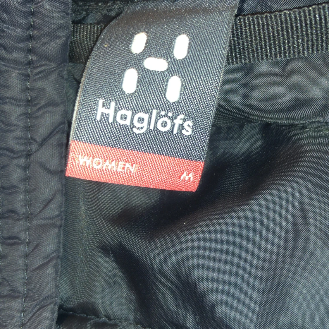 En Haglöfs jacka - 93