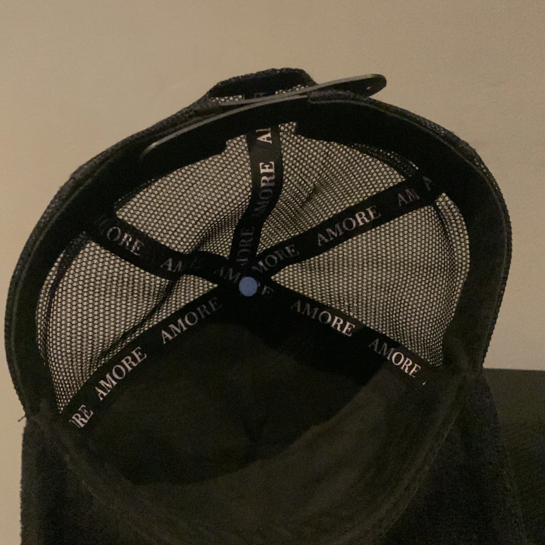 Svart keps med fototryck - 90