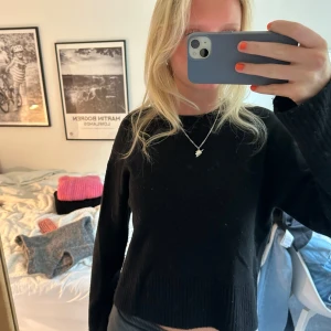 Stickad tröja  - Såå fin ❤️