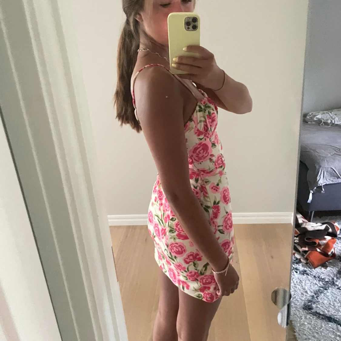 Blommig klänning - 90