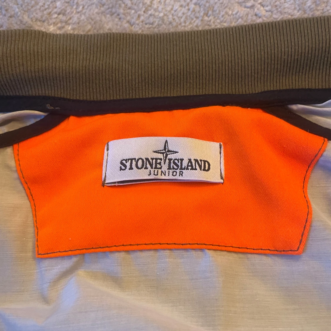  Stone Island jacka - nästan ny  - 91