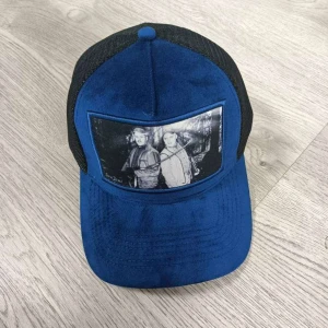 Leif o Billy keps - Helt ny, oanvänd keps. Fint skick med velvet material och svart nät baktill på kepsen.