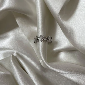 Miranda ring  - 45kr/st, rostfritt stål 304