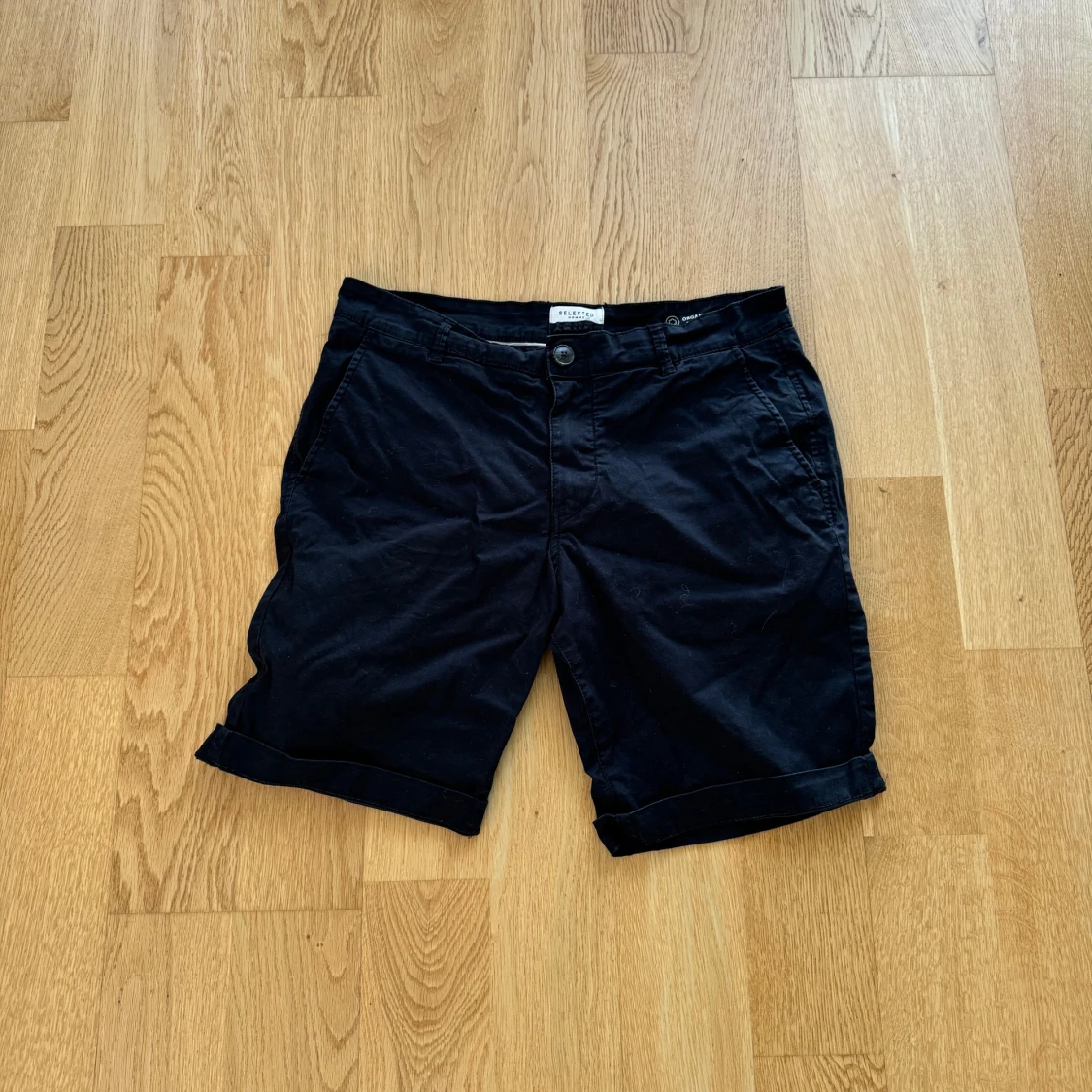 Svarta shorts från GANT - 90