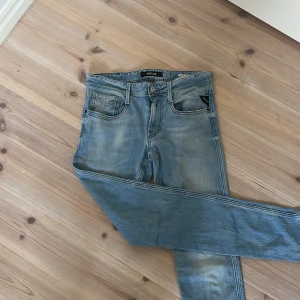 Replay Anbass jeans - Replay anbass jeans i toppskick