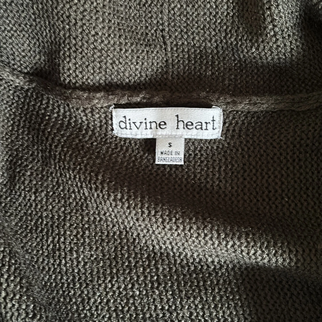 Olivgrön kofta från Divine Heart - 92