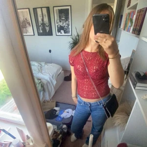 Spets tröja - Använt typ 2 gånger, köpte i somras i Frankrike är som ny💕