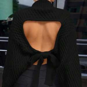 Stickad tröja  - Stickad tröja 