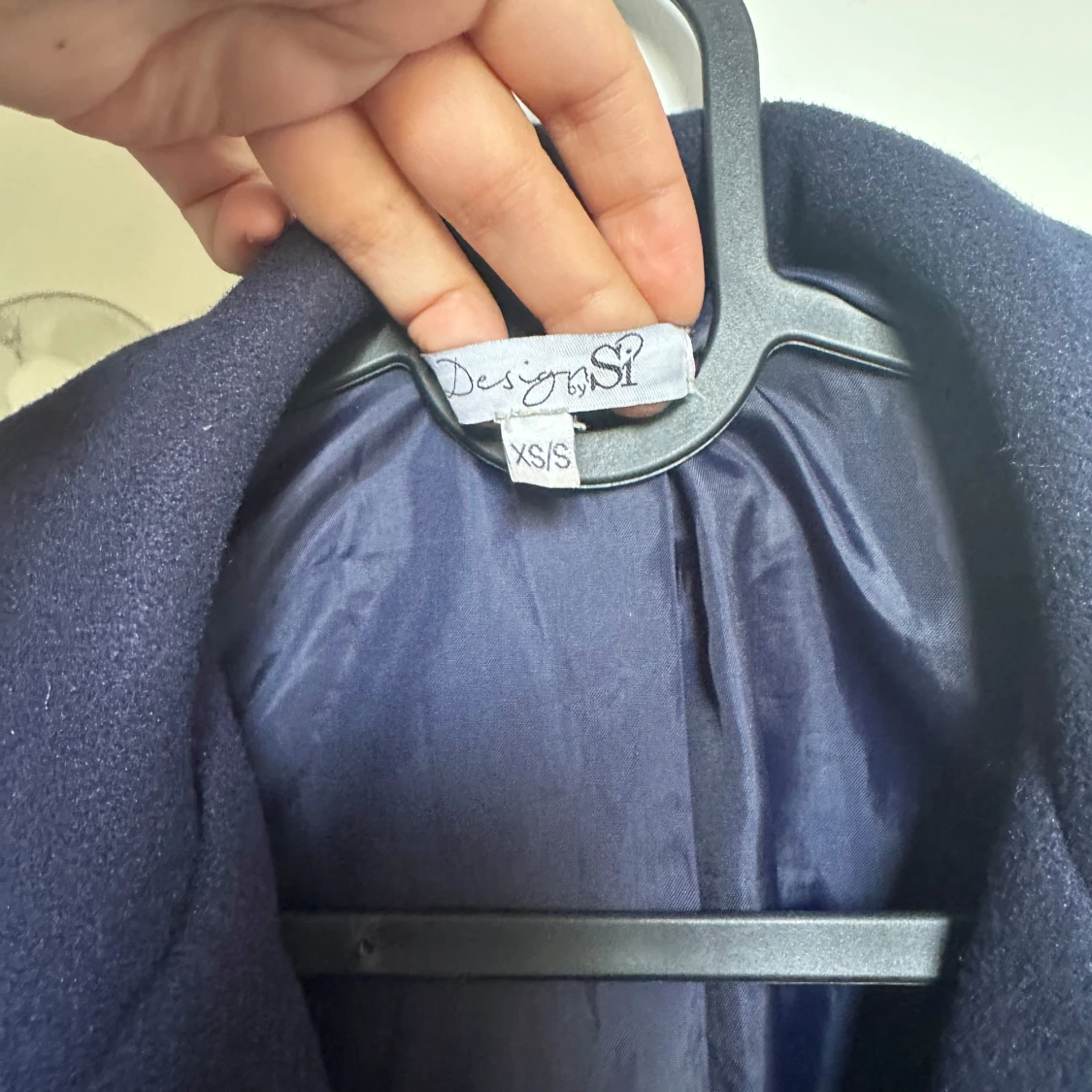 Svart kappa från Design by Si - 91