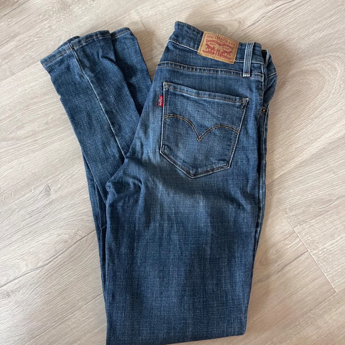 Levis jeans