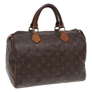 Louis Vuitton Speedy 30 - Louis Vuitton Speedy 30. Ett måste i väskkollektionen! Bra storlek för både vardagsbruk och resor. Perfekt att använda som skol-/arbetsväska. Speedy ger en touch av lyx och stil till varje outfit.