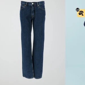 Låga raka jeans - Snygga jeans från Gina slutsåld 