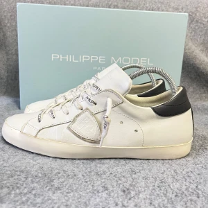 Philippemodel skor - Otroligt feta! | skicket är topp 8,8/10 | storlek 40-41 | endast skorna ingår | skriv vid frågor 😊