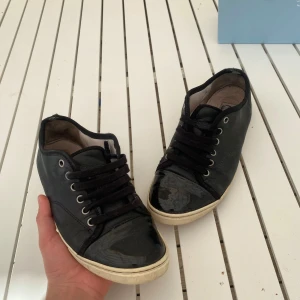 Lanvin dojor - Tja| säljer dessa feta dojor skrov vid funderingar.