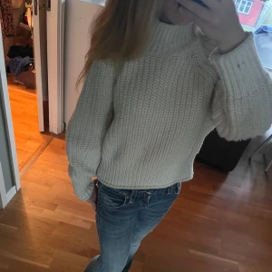 Stickad vit tröja - Fin vit stickad tröja från H&M 💓