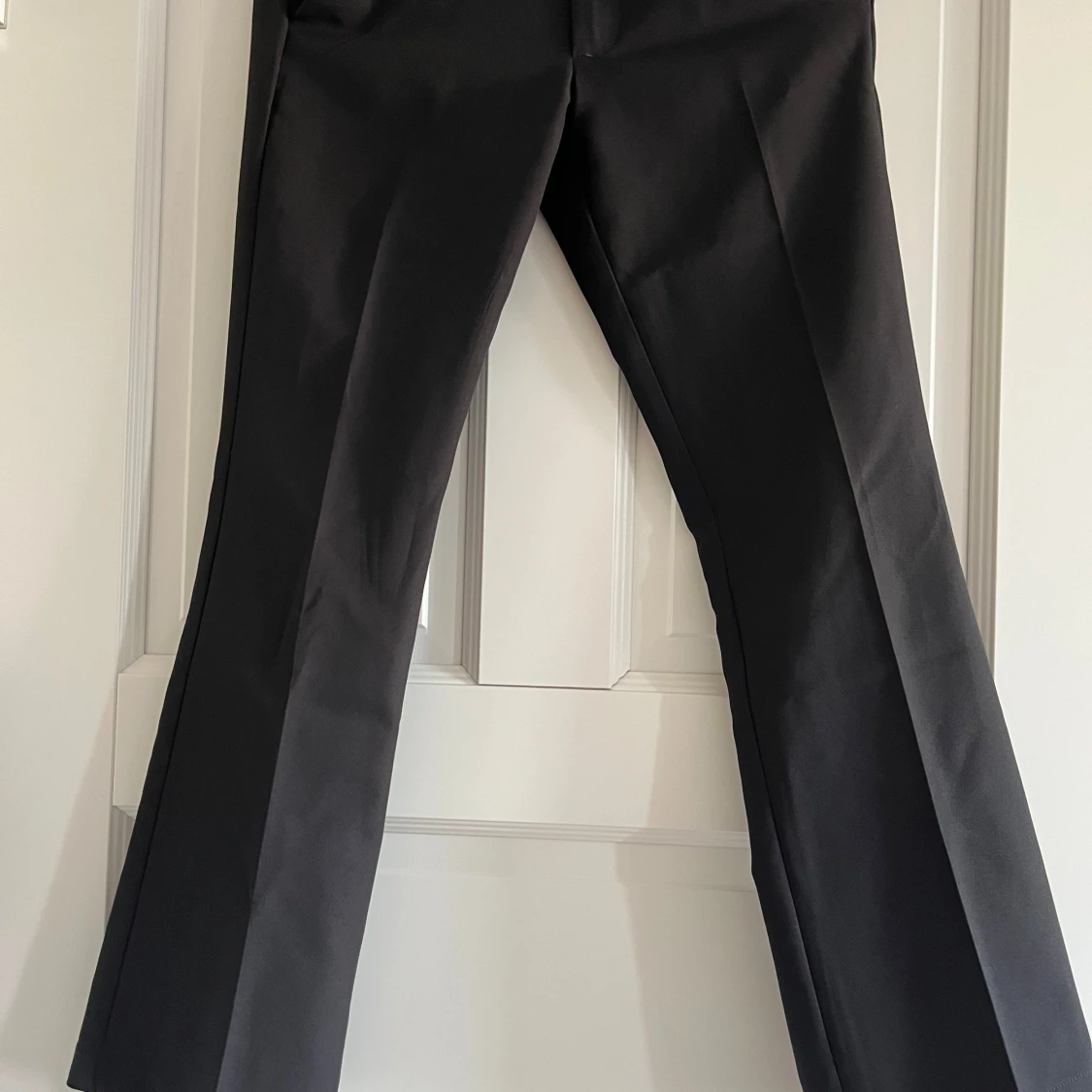 Svarta kostymbyxor från BikBok - 90