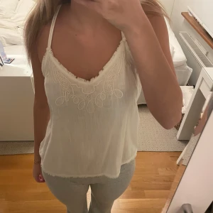 Vit linne  - Vit linne (ingen etikett) 