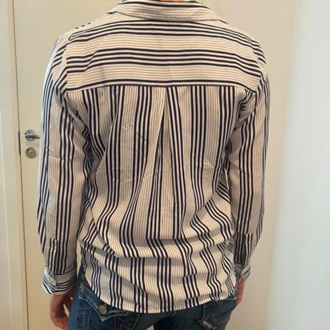 Randig skjorta i blått och vitt - 90