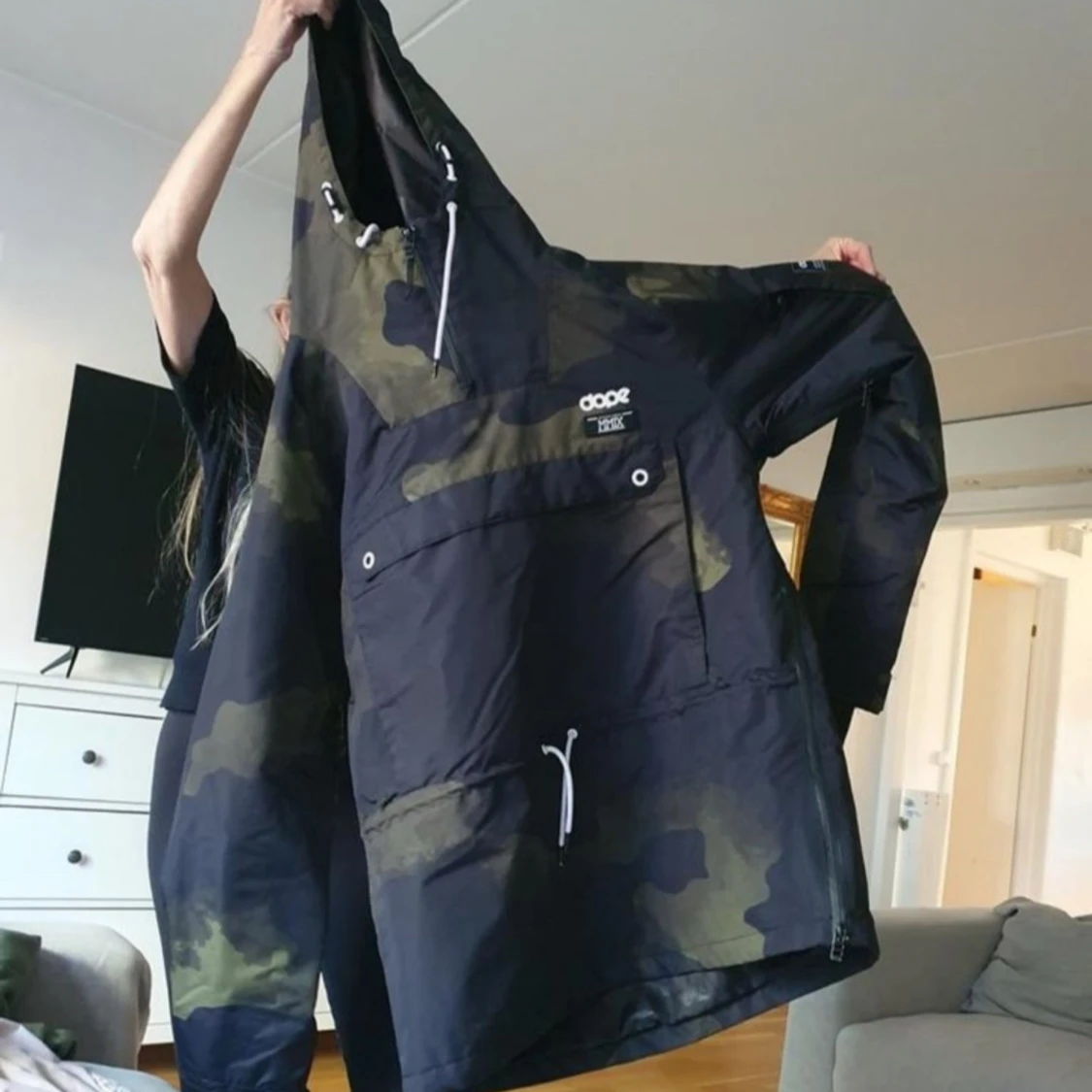 Camouflage vindjacka från Dope