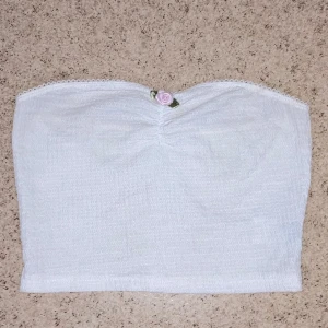 Vit topp 🫶🏼 - Fin sommar topp ✨