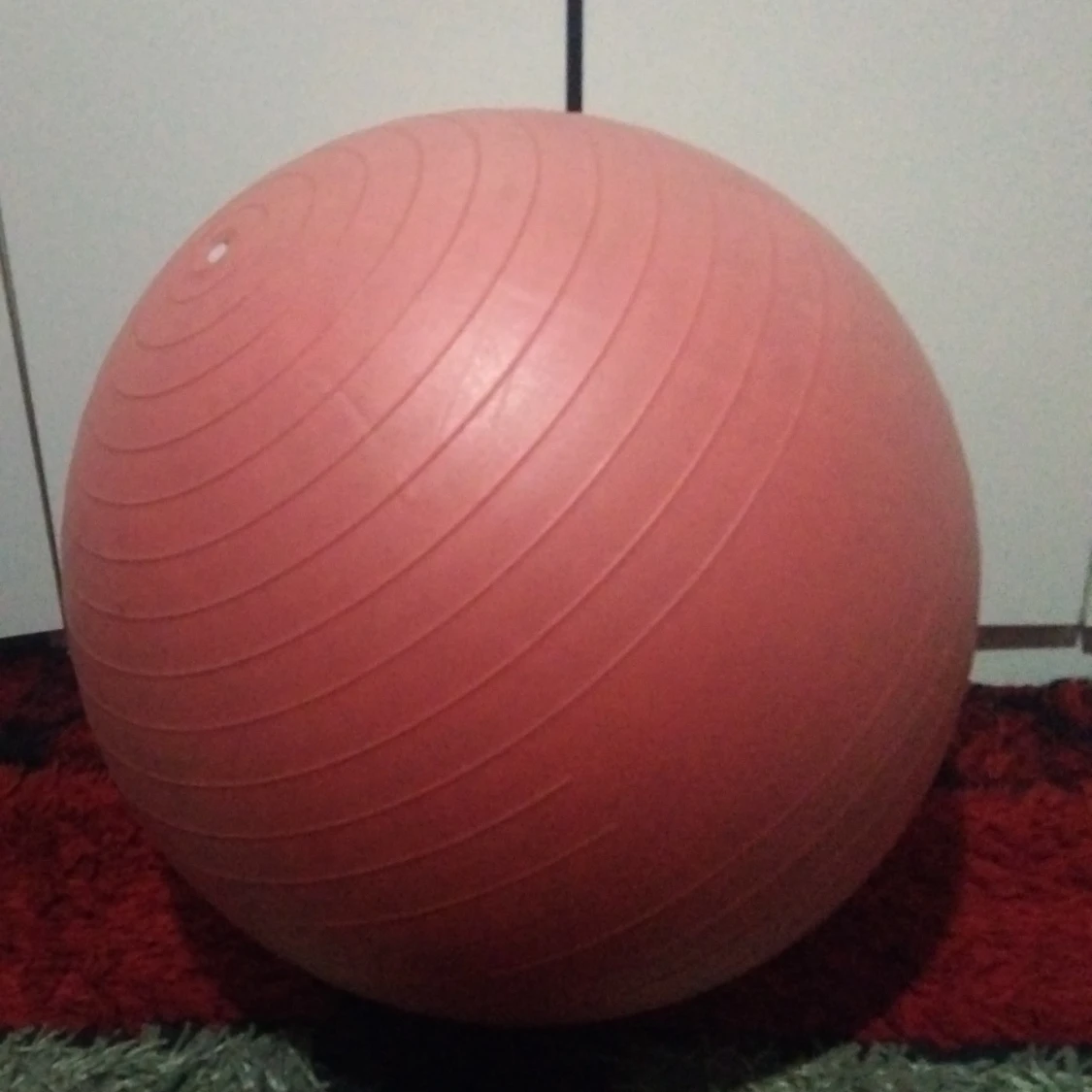 YOGA BOLL