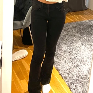 Lbt jeans - Lågmidjade ltb jeans. Skriv för fler bilder.