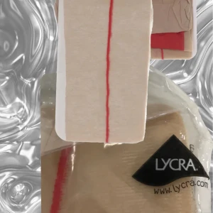 Strumpbyxor  - Hudfärgade strumpbyxor med röd detalj