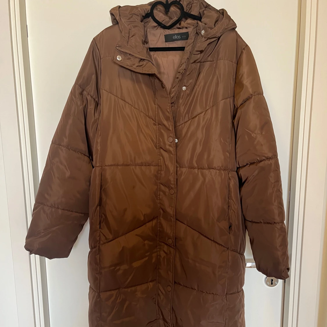 Brun vinterjacka i nyskick 🧡 - 90